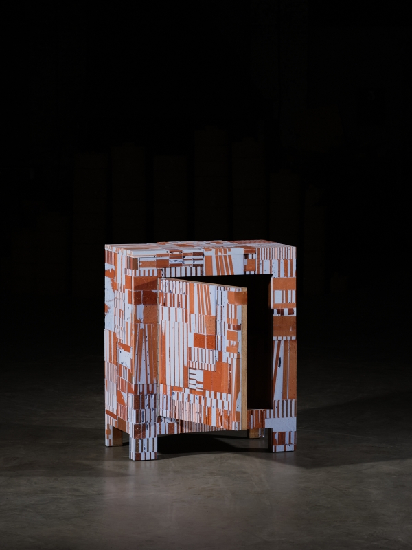 http://aurelienveyrat.com/files/gimgs/th-57_Aurélien Veyrat_c_studio_b_helle 103.jpg
