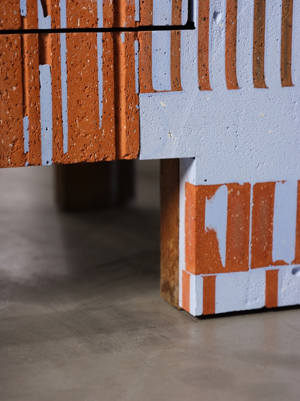 http://aurelienveyrat.com/files/gimgs/th-57_Aurélien Veyrat_c_studio_b_helle 96.jpg
