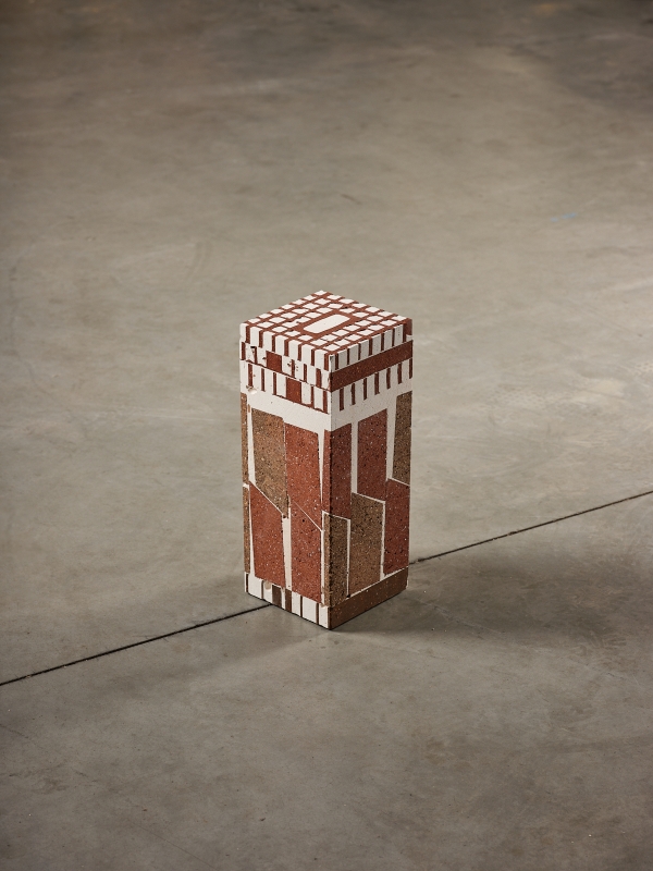 http://aurelienveyrat.com/files/gimgs/th-58_Aurélien Veyrat_c_studio_b_helle 18_v3.jpg