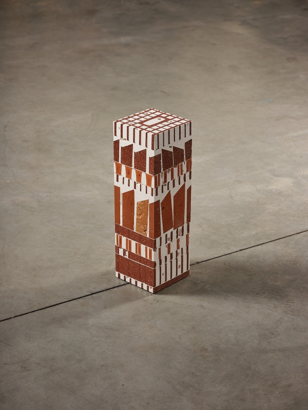 http://aurelienveyrat.com/files/gimgs/th-58_Aurélien Veyrat_c_studio_b_helle 15_v3.jpg