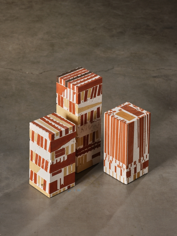 http://aurelienveyrat.com/files/gimgs/th-58_Aurélien Veyrat_c_studio_b_helle 61.jpg