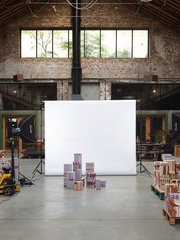 http://aurelienveyrat.com/files/gimgs/th-58_Aurélien Veyrat_c_studio_b_helle 64.jpg