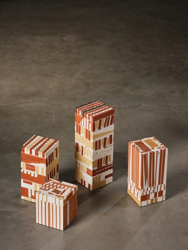 http://aurelienveyrat.com/files/gimgs/th-58_Aurélien Veyrat_c_studio_b_helle 62.jpg