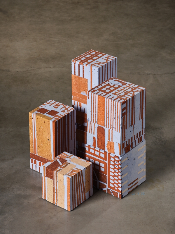http://aurelienveyrat.com/files/gimgs/th-58_Aurélien Veyrat_c_studio_b_helle 56_v2.jpg