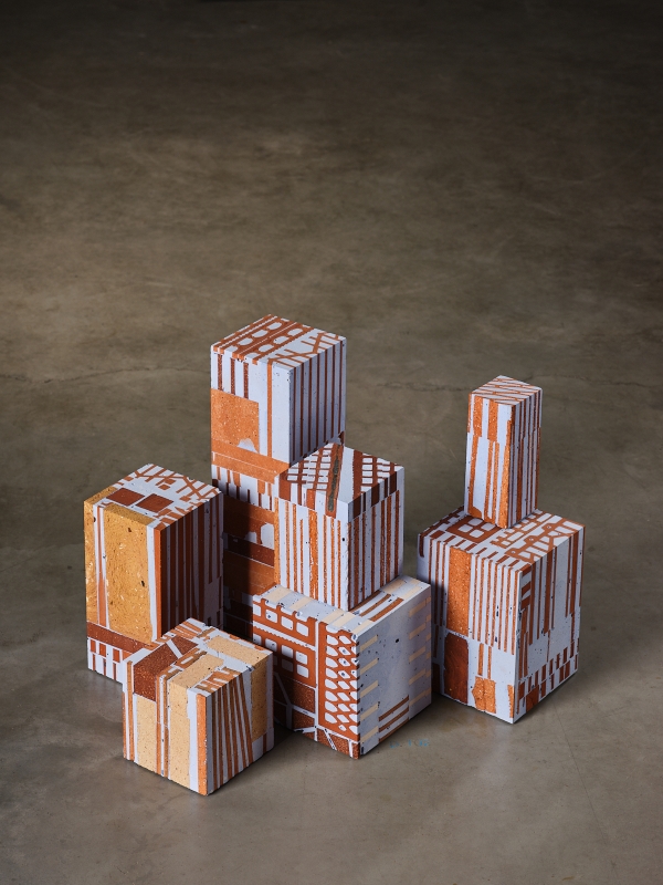 http://aurelienveyrat.com/files/gimgs/th-58_Aurélien Veyrat_c_studio_b_helle 54_v2.jpg