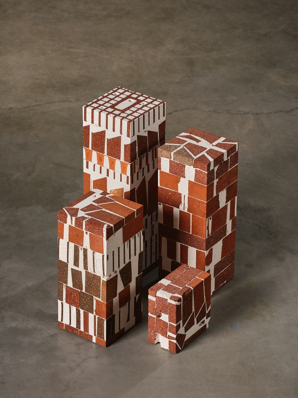 http://aurelienveyrat.com/files/gimgs/th-58_Aurélien Veyrat_c_studio_b_helle 59_v2.jpg