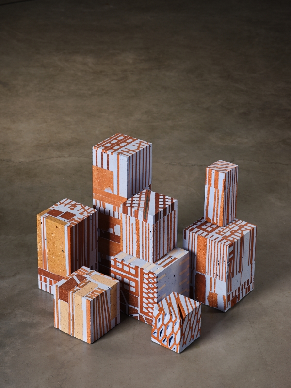 http://aurelienveyrat.com/files/gimgs/th-58_Aurélien Veyrat_c_studio_b_helle 55_v2.jpg